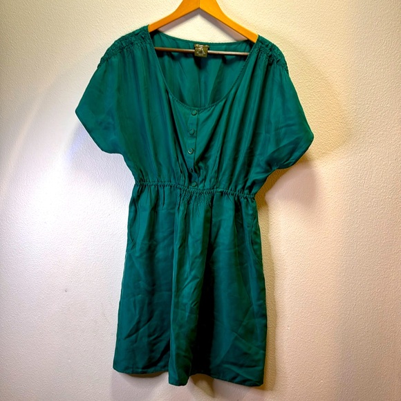 Anthropologie Dresses & Skirts - Fei for Anthropology Jade Green Silk Dress size M